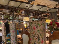 -领鲜活海鲜榴莲自助火锅(东门店)