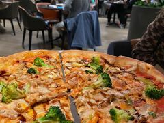 -WOLFGANG PUCK KITCHEN & BAR(迪士尼小镇店)