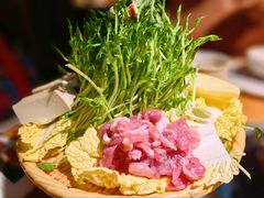 -吃饭皇帝大土家民族菜(荟聚店)