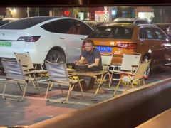 -山之屋炭火烧肉·生啤畅饮(大朗万科中央公园店)