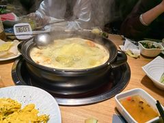 -一朵菌·野生菌探索家火锅(南亚店)