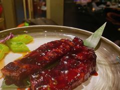 招牌炭火黑叉烧-星怡会·新加坡新美食(苏州中心店)