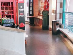 -沪小胖小龙虾(淮海中路旗舰店)