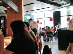 大堂-必胜客(新中纬店)