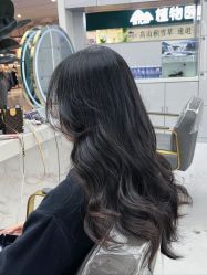 -DO A HAIRSTYLE