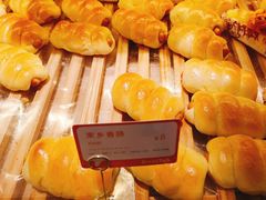 香肠包-BreadTalk面包新语·烘焙蛋糕(广州白云五号店)
