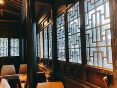靠窗位-星巴克(台州临海紫阳街店)