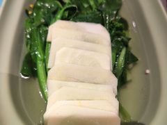 顶汤油菜花和鲜笋-半山腰·云南菜(侨福芳草地店)