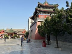-开封府