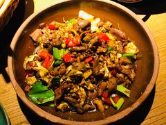 土家锅气爆鸡杂-吃饭皇帝大土家民族菜(正大广场店)