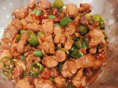 -辛香味烧鱼馆·非遗技艺·排骨红烧肉(光谷医药园店)