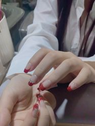 -瞧·享轻奢美甲美睫