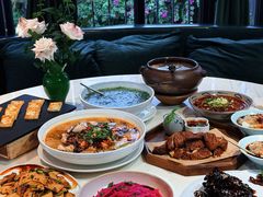 -怡得饭庄·30年老店·宋大妈昆明菜