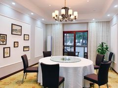 包厢-华凯华美达广场酒店自助餐厅