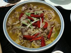 酸汤煮极品肥牛-柒园·三十年创意杭帮菜(龙湖滨江天街店)