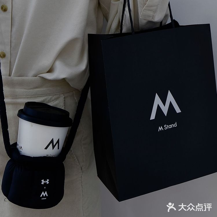 冬天到了，咖啡也要穿羽绒服哦