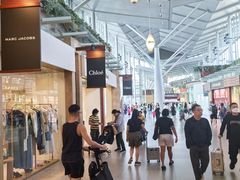 -东荟城名店仓
