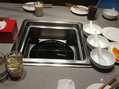 -海底捞火锅(金山百联店)