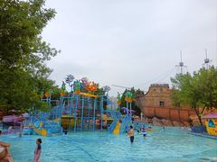 -欢乐水魔方水世界