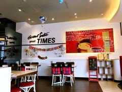 -必胜客(WOW贺州灵峰店)