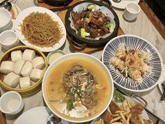 -小菜园新徽菜(芜湖镜湖苏宁店)