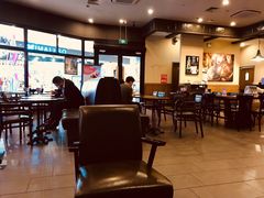 -星巴克臻选(盐城金鹰聚龙湖店)