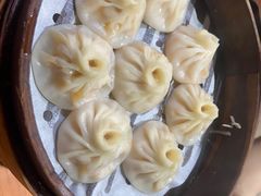 -莱莱小笼·乔艾