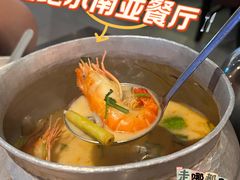 -大头虾越式风味餐厅(光明广场店)