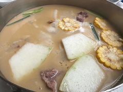 -肥仔文澳门猪骨煲(南京西路店)