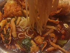 -柳州肥姨妈大骨螺蛳粉(万达中心店)