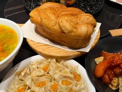 -奉天掌柜·非遗猪手·笨饺子(崇山路店)