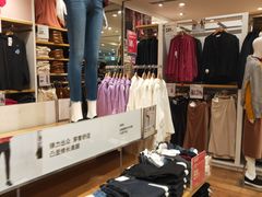 -优衣库(上海虹口龙之梦店)