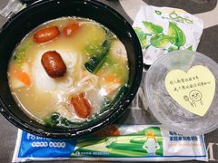 云南过桥米线-格朗合 · 鸡汤米线(和悦汇店)