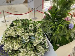 -冰纷万象滑冰场(赣州华润万象城店)