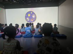 -小鸡哆哆故事屋·儿童乐园(嘉里城店)