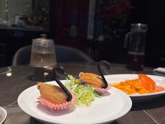 -海派悦庭·海胆烧麦·新融合菜(凯德广场店)