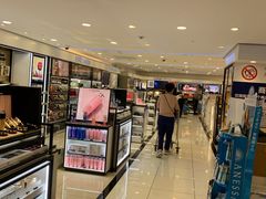 -关西国际机场直营免税店