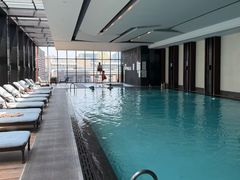 -上海游泳馆(地铁站)