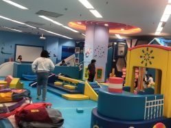-孩子王童乐园(西安盛龙店)