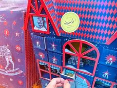 -VENCHI 闻绮(北京国贸商城店)
