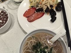 -南京双门楼宾馆(盐仓桥地铁站阅江楼店)