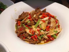 -费大厨辣椒炒肉(吉联MALL店)