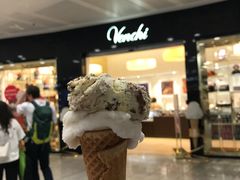 -米兰马尔彭萨国际机场