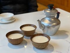 -黑青稞庄园·新式藏餐·牦牛肉汤锅(新都桥店)