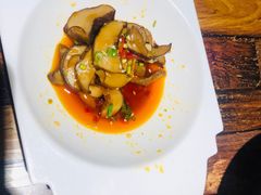 杏鲍菇-多嘴肉蟹煲(万达店)