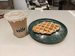 -HOI COFFEE