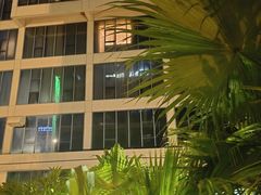 -珠海棕泉水疗酒店(拱北口岸高铁站店)