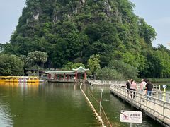 -星湖旅游景区七星岩