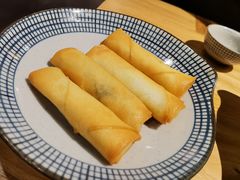 雪菜黄鱼春卷-南小蟹手工點心(三里屯店)