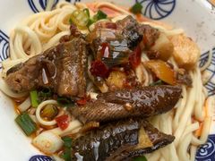 -杨伯英传统杂酱面